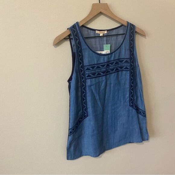 skies are blue kedebe embroidered chambray tank - Picture 2 of 10